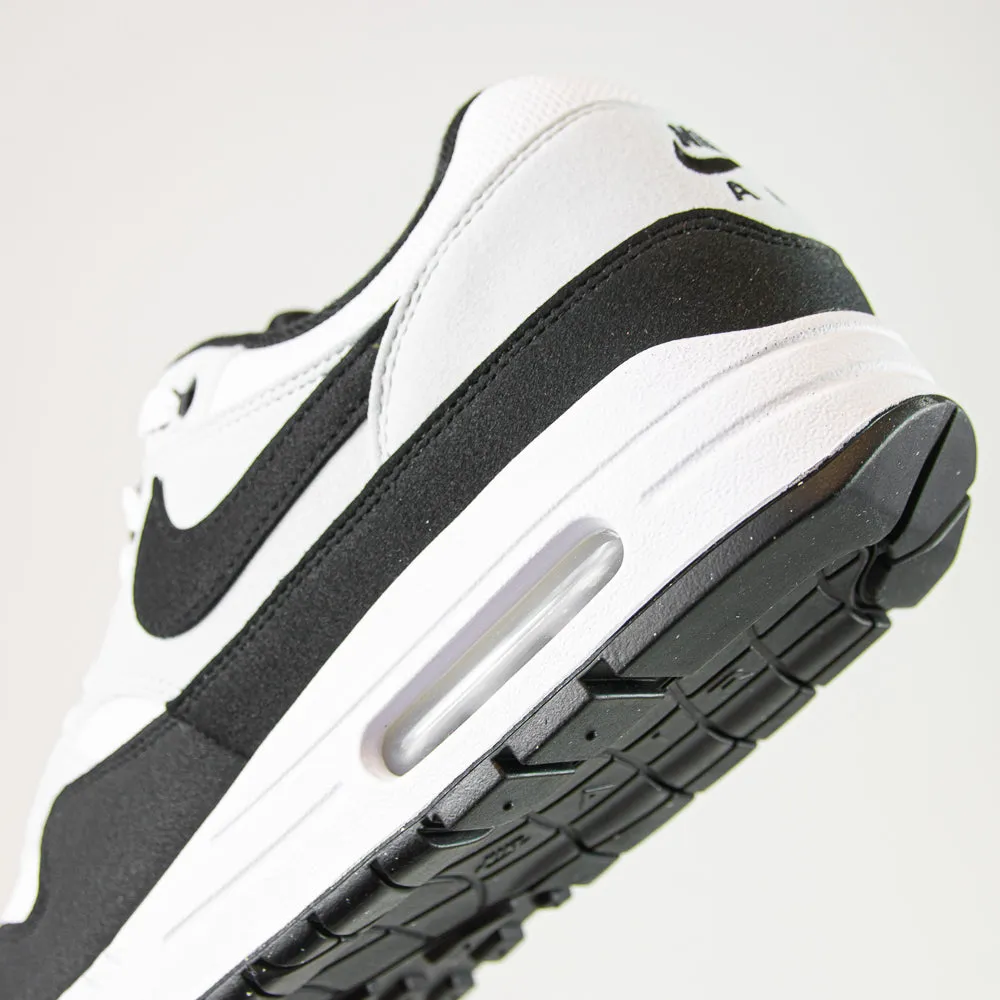 Air Max 1 (White/Black/Pure Platinum)