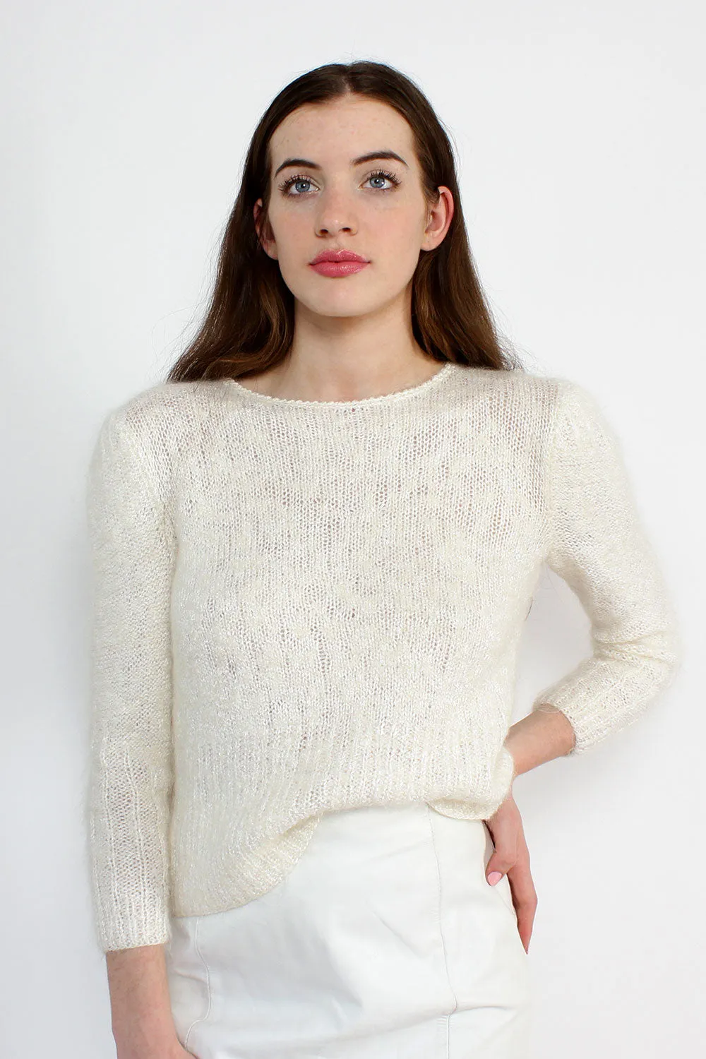 Cozy Angora Bunny Wool Sweater - Soft & Stylish Knitwear in S/M