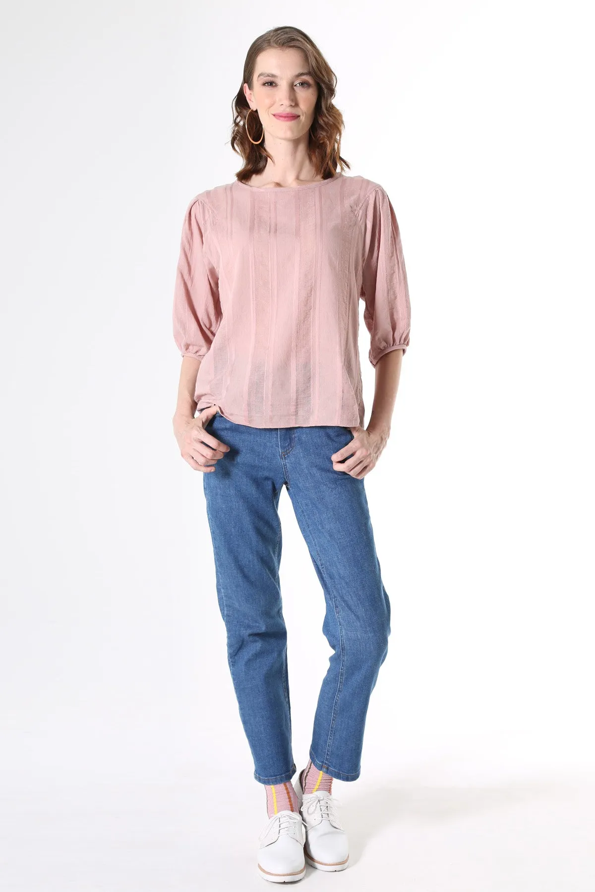 Avenida Textured Blouse Musk in Cotton Blend