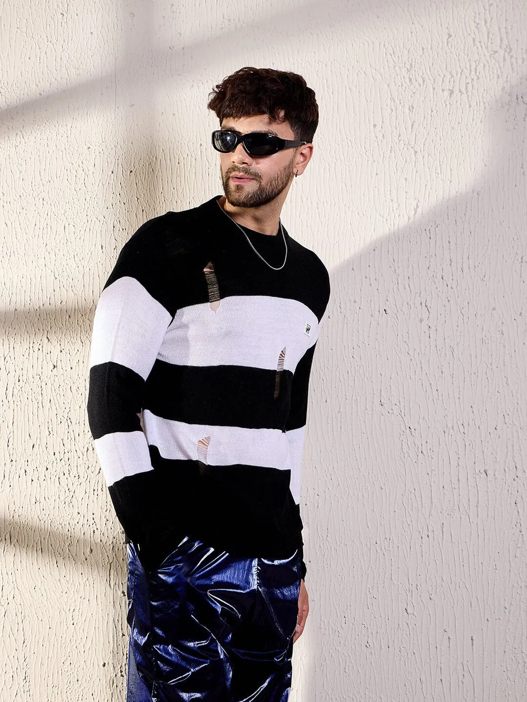 Black And White Damaged Striped Knitted Tshirt