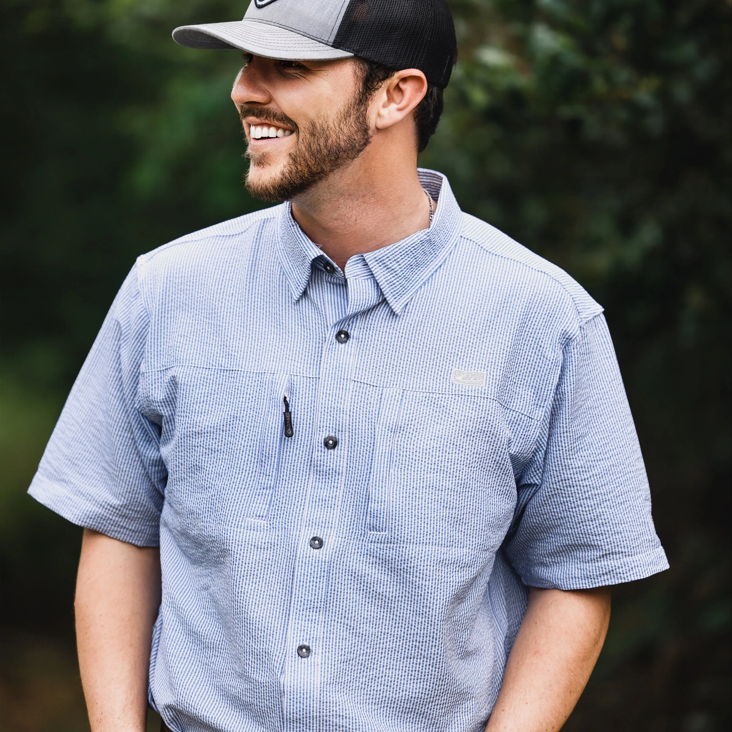 Classic Seersucker Stripe Button-Down Short Sleeve Shirt