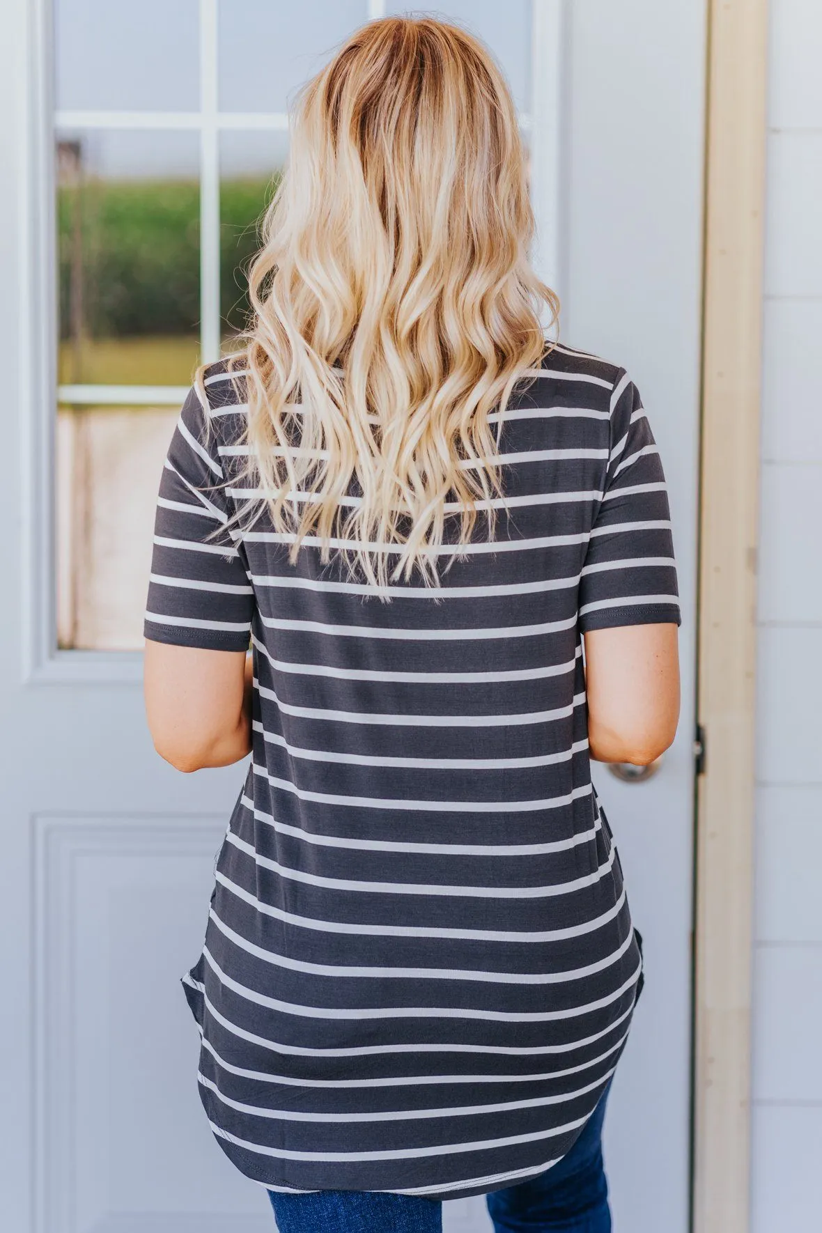 Everyday Running V Neck Striped Short Sleeve Top in Charcoal