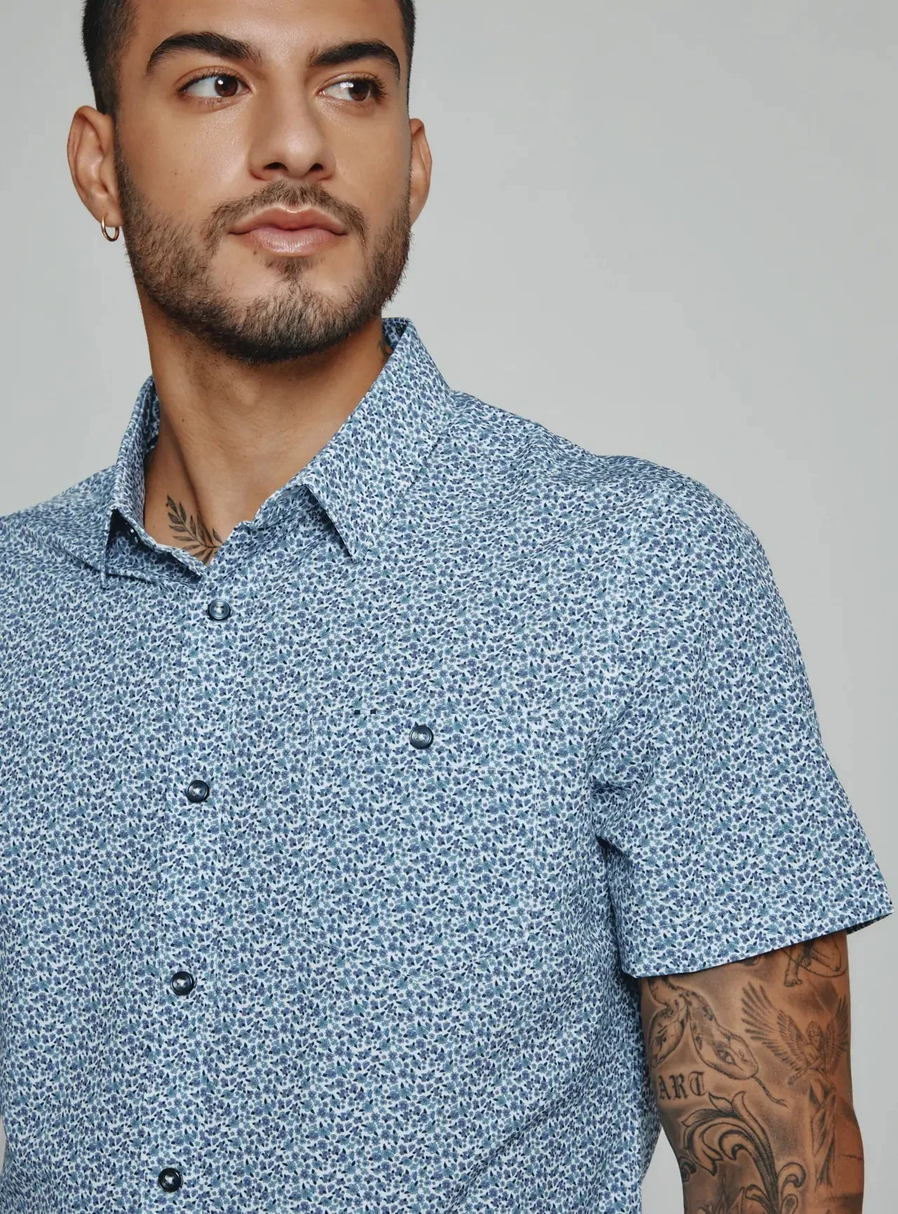 Hartley Short Sleeve Shirt-Light Blue-7 Diamonds