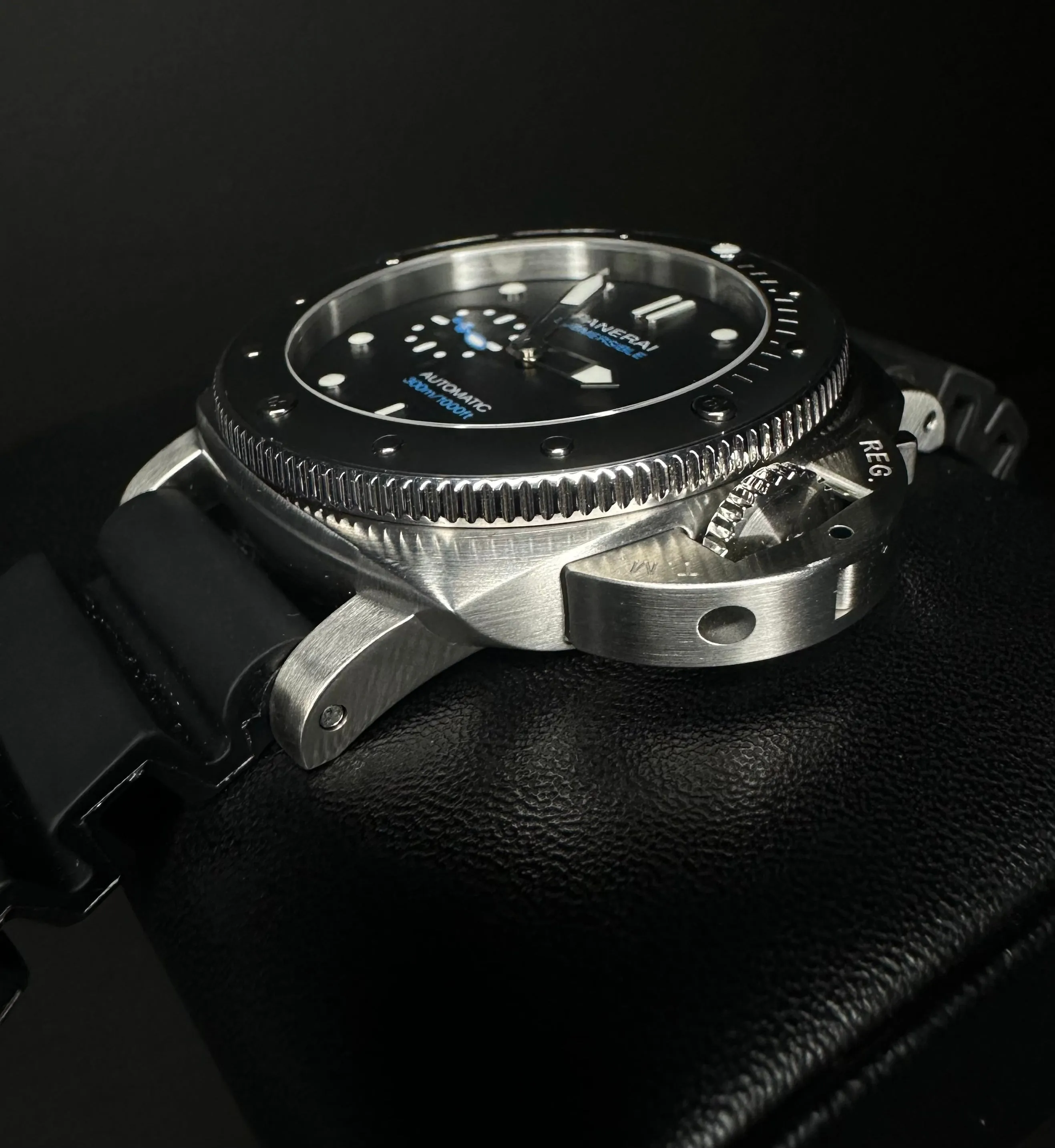 Panerai Luminor Submersible 2021 - PAM00683