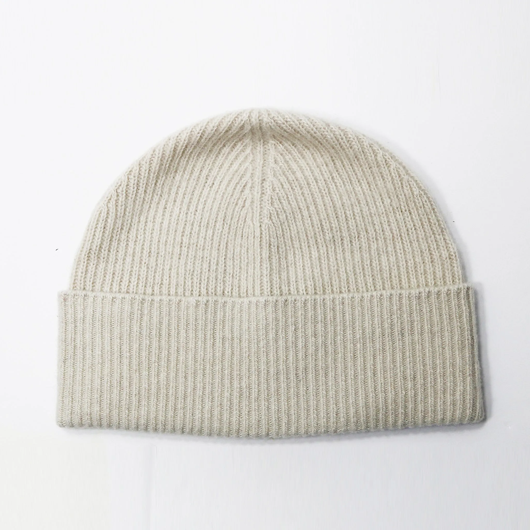 RIBBED BEANIE